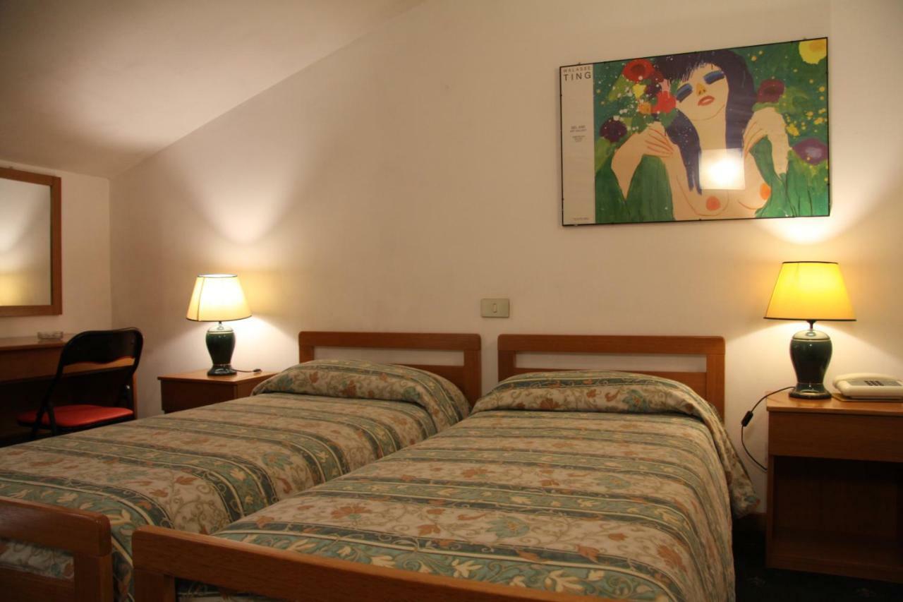 Hotel Rizzi Monticello Conte Otto Dış mekan fotoğraf